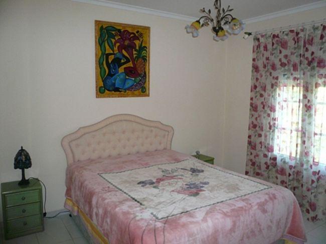 Venta. Chalet/Villa en Dénia