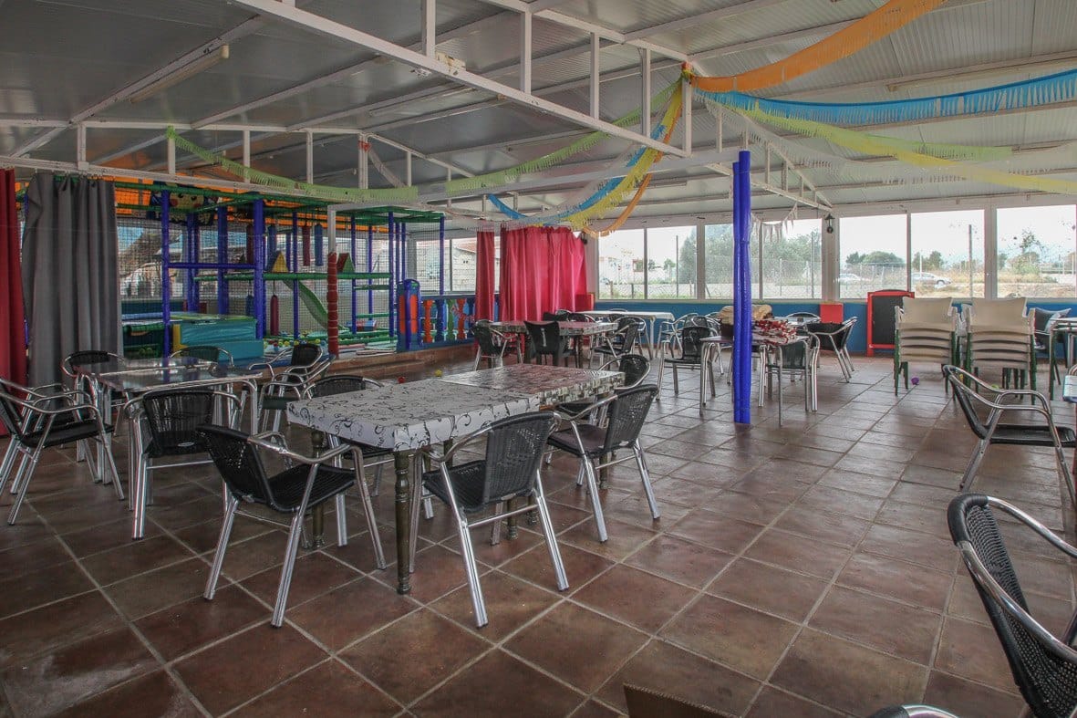 Hostal y restaurante con licencia