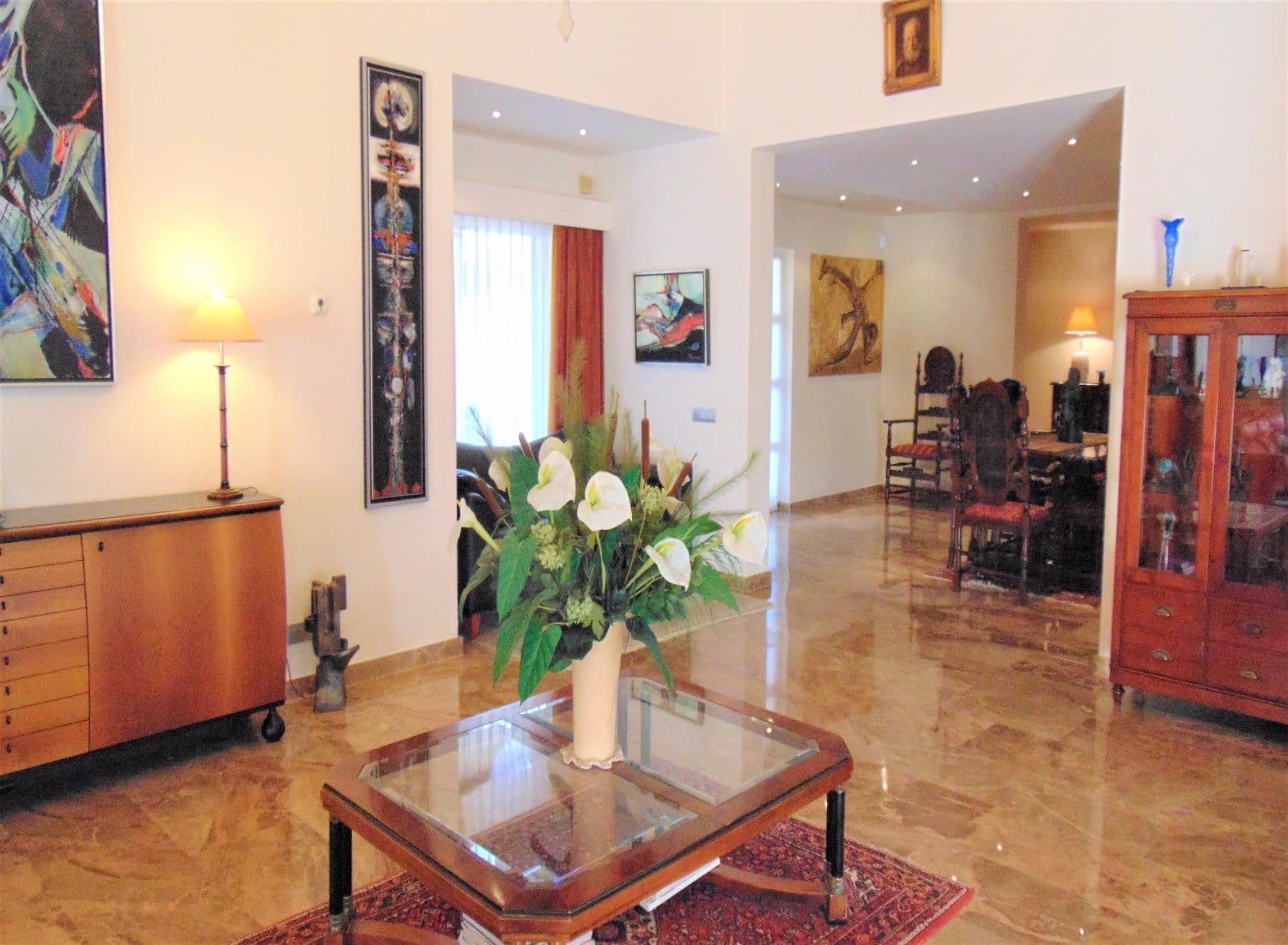 Villa en Oliva en venta