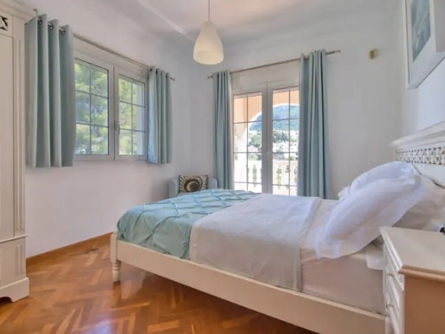 Venta. Chalet/Villa en Dénia