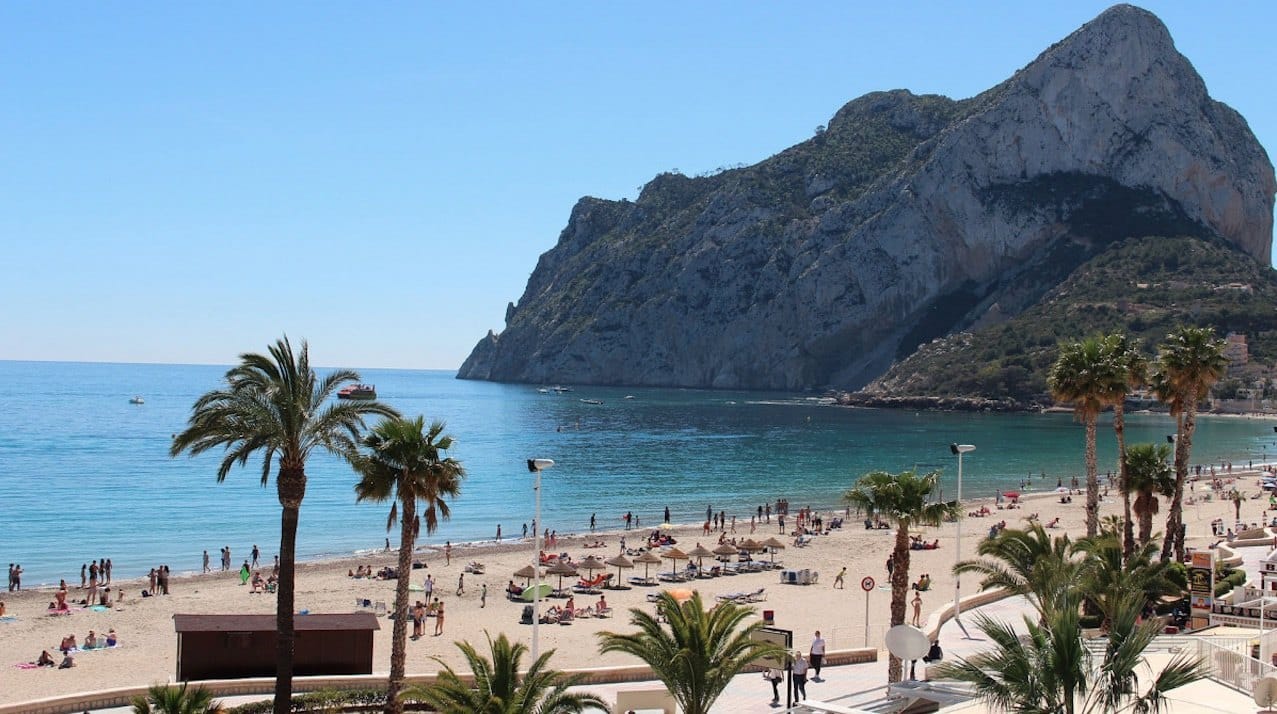 Espectacular ático en primera linea en Calpe - Costa Blanca