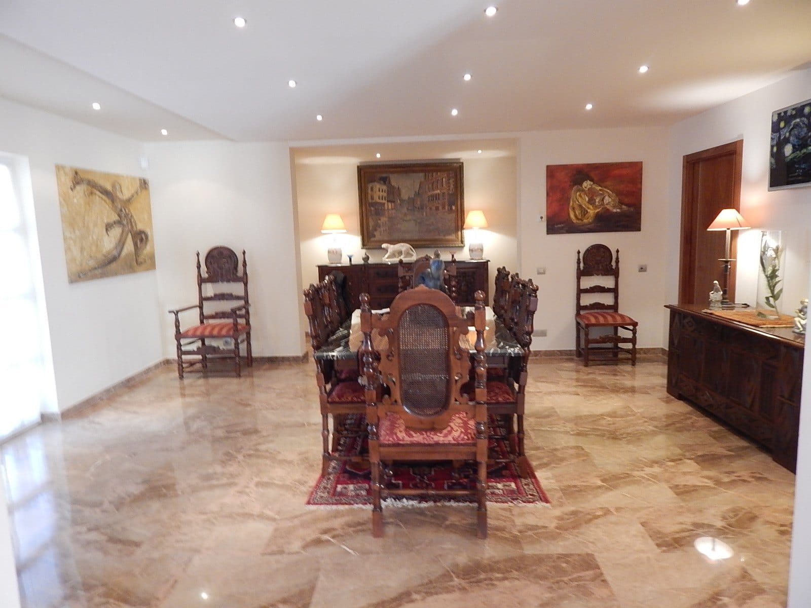 Villa en Oliva en venta
