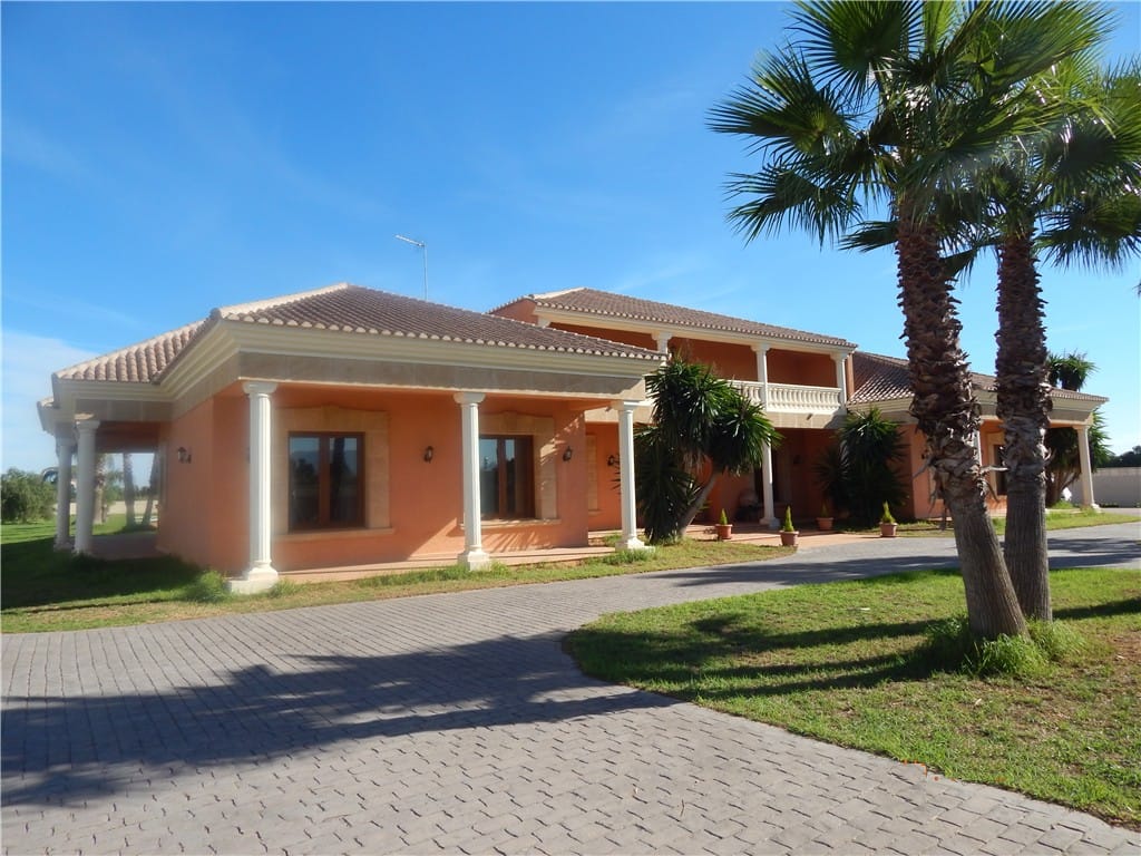 Villa en Denia a la venta