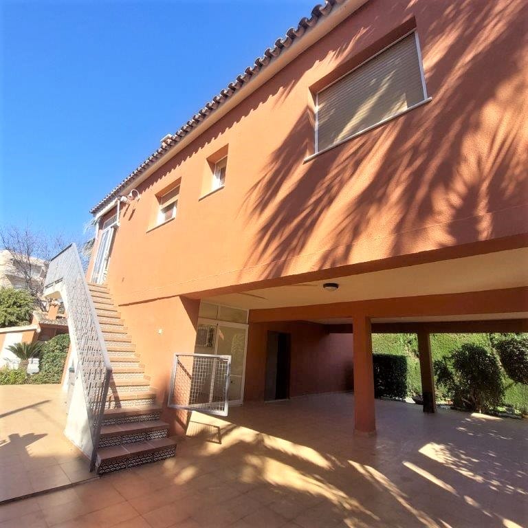 Chalet independiente, en primera línea de playa