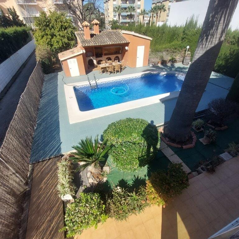 Chalet independiente, en primera línea de playa