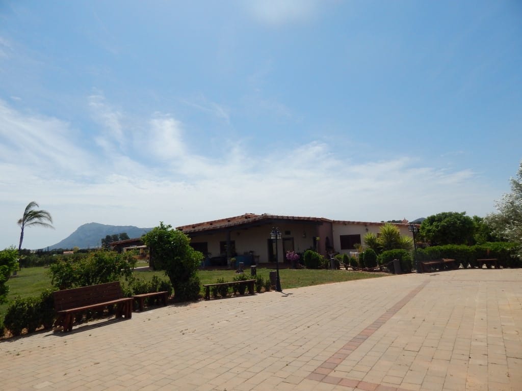 Finca en Denia en venta