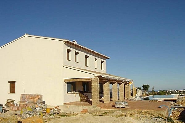 Finca nueva con vistas al mar en Benissa en venta