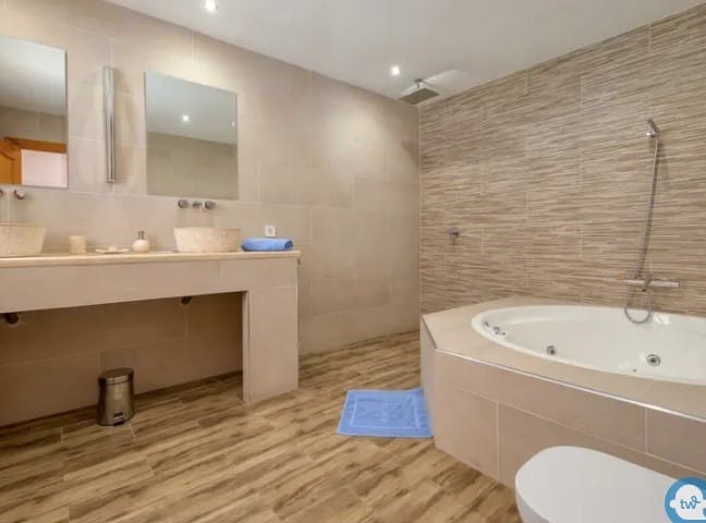 Venta. Chalet/Villa en Dénia