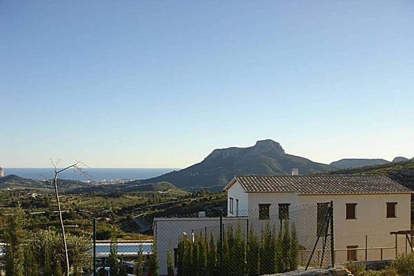 Finca nueva con vistas al mar en Benissa en venta