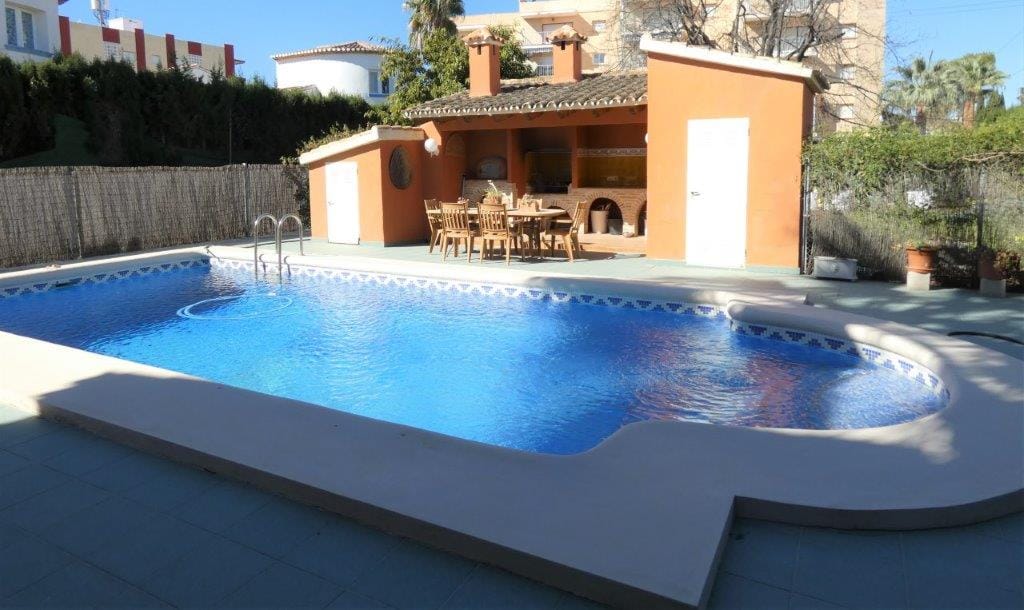 Chalet independiente, en primera línea de playa