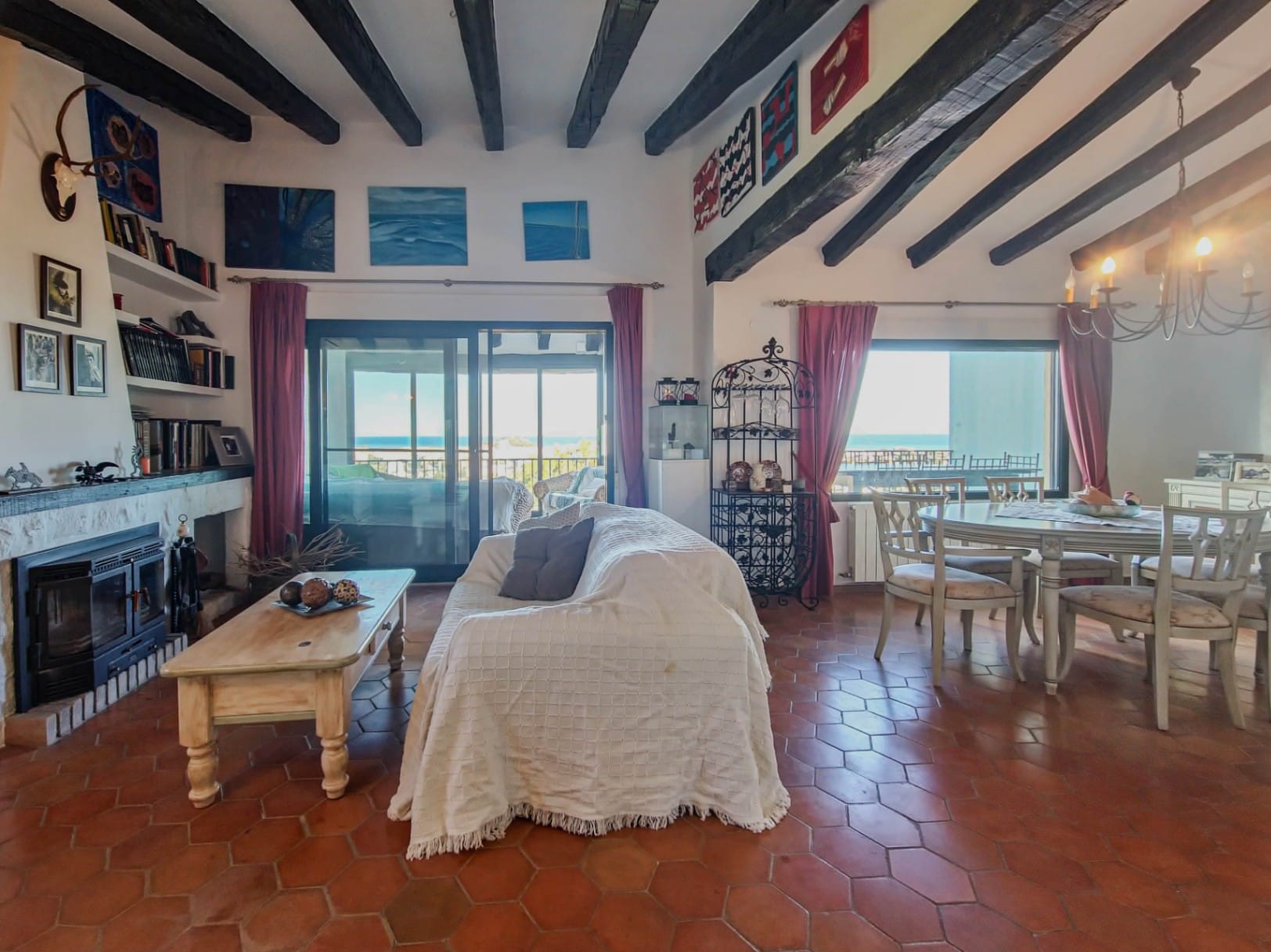 Chalet en Denia con sol todo el año y vistas panorámicas al mar