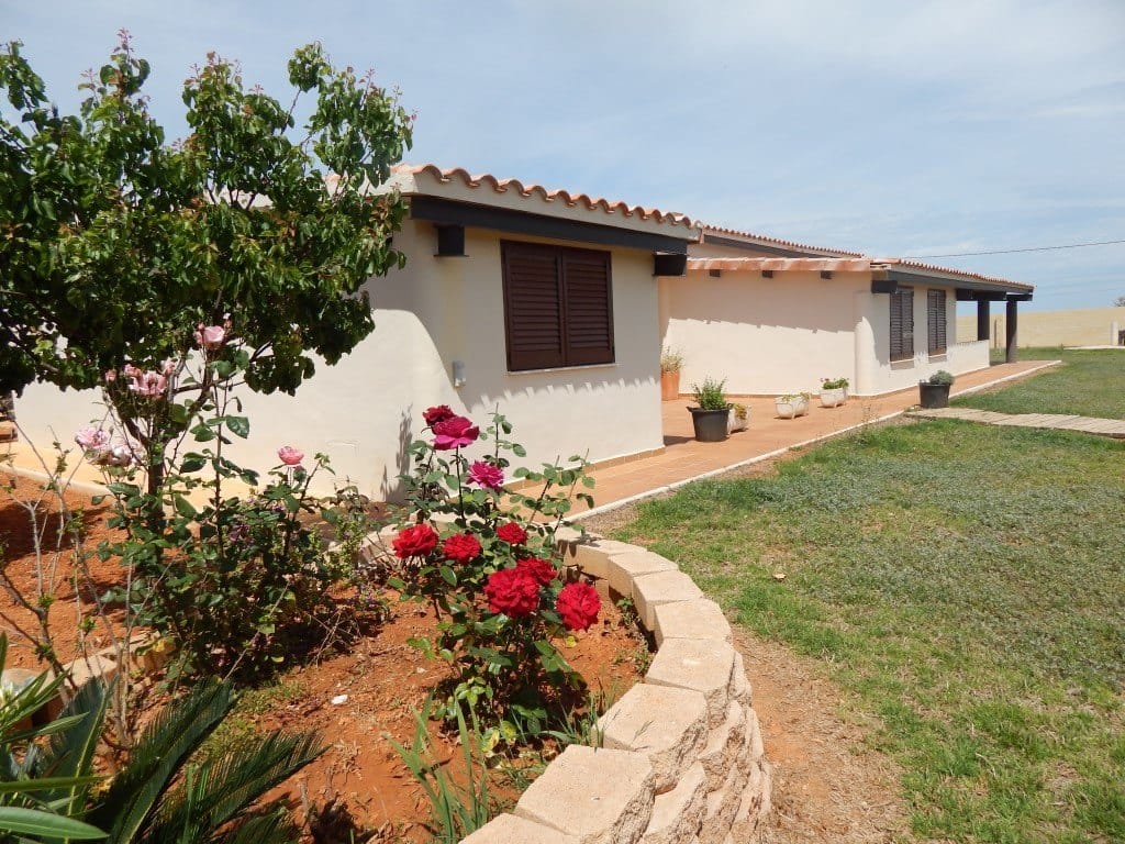 Finca en Denia en venta