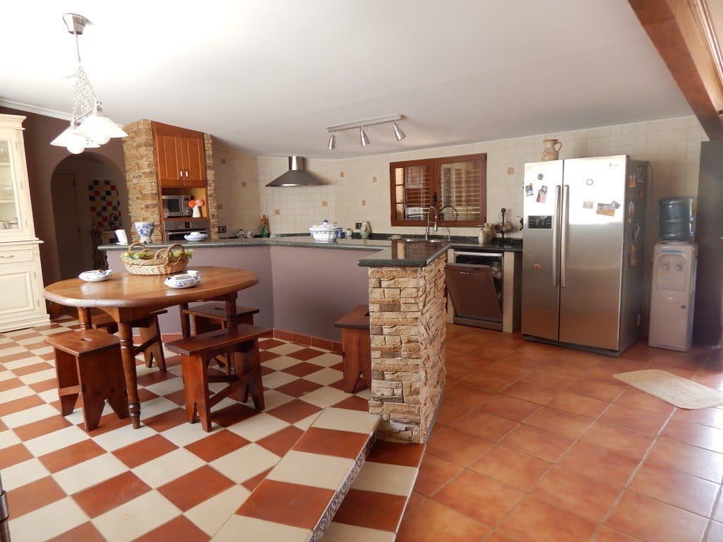 Finca en Denia en venta