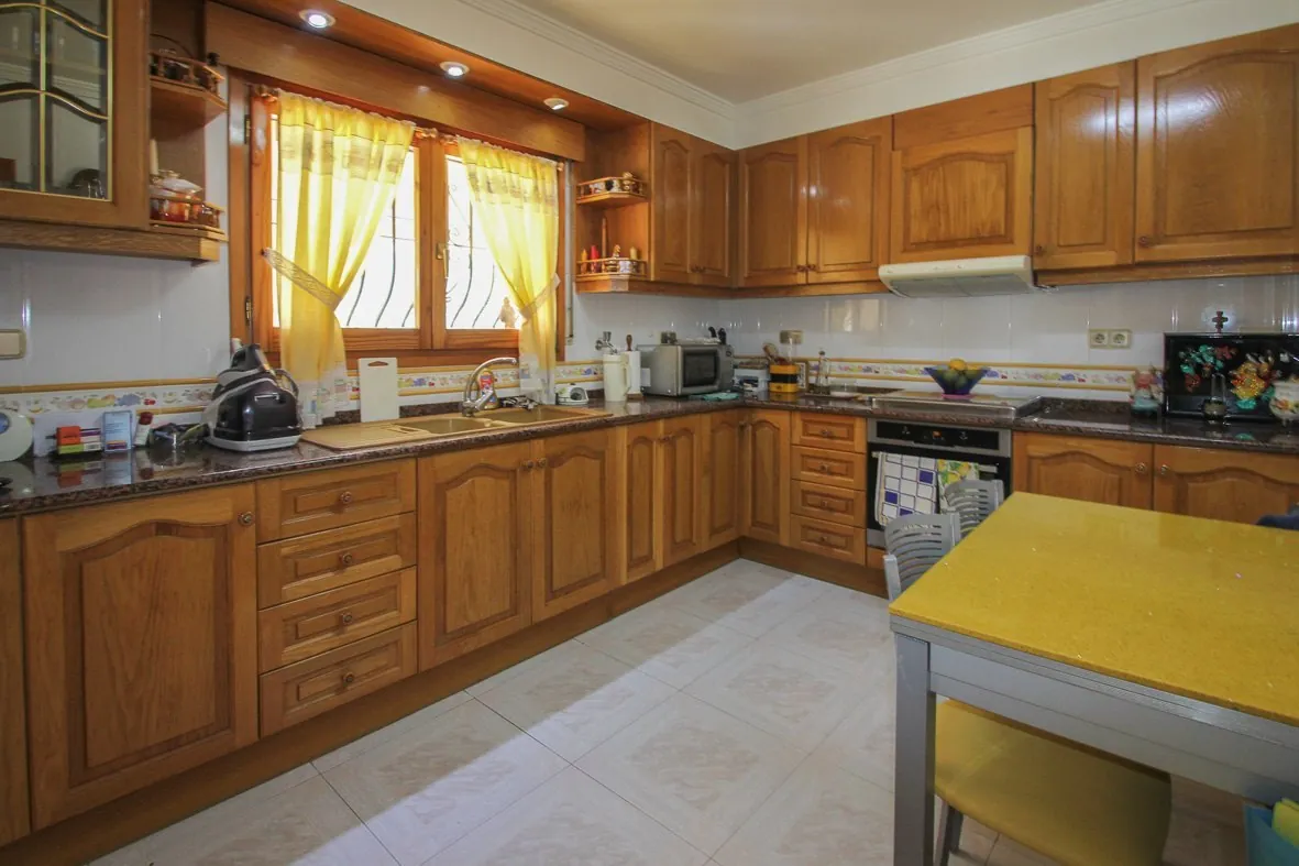 Magnifico chalet pareado en Denia