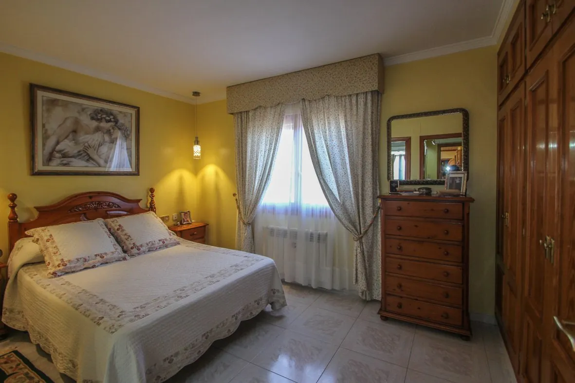 Magnifico chalet pareado en Denia