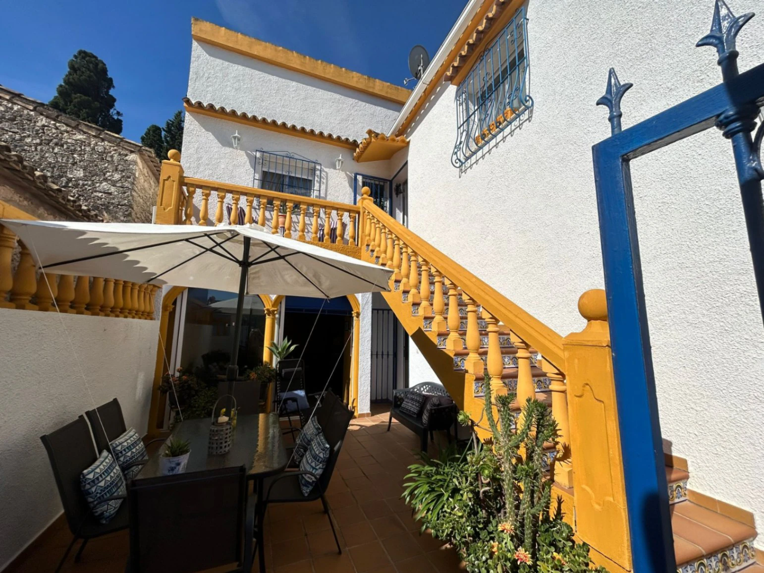 Casa de pueblo en Rafol d'Almunia