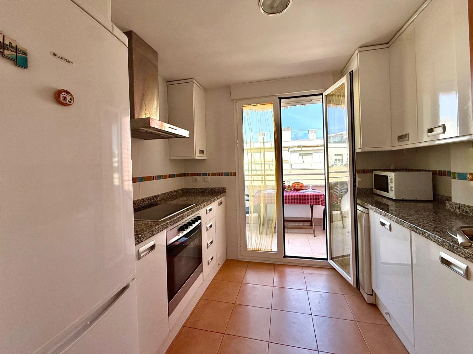 Ático exclusivo en Dénia, junto a la playa y a un paso del centro