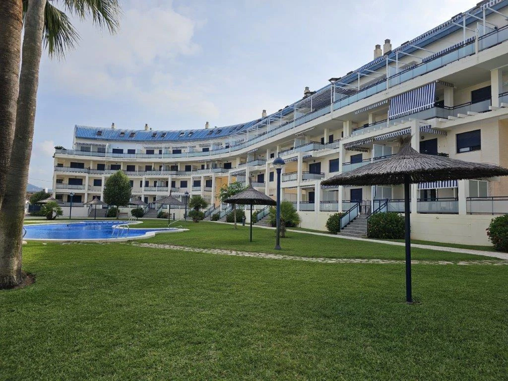 Atico duplex en primera linea de playa en Denia - 2