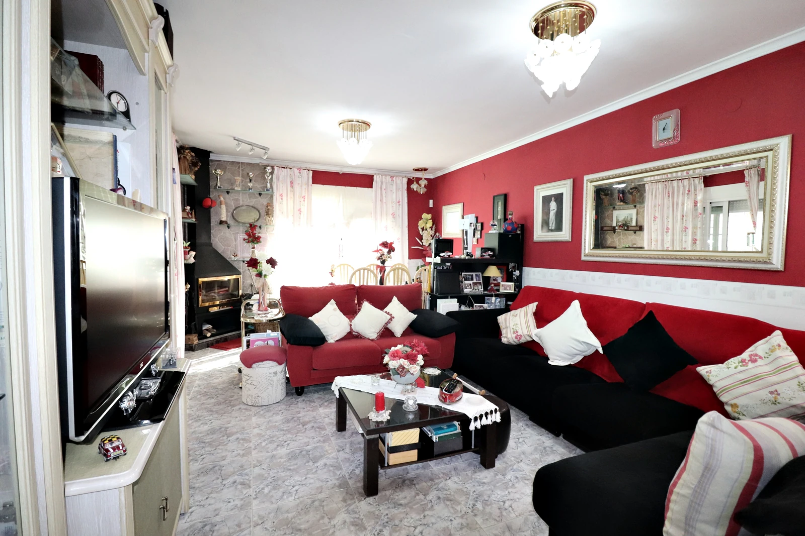 Villa | Chalet en venta en Els Poblets