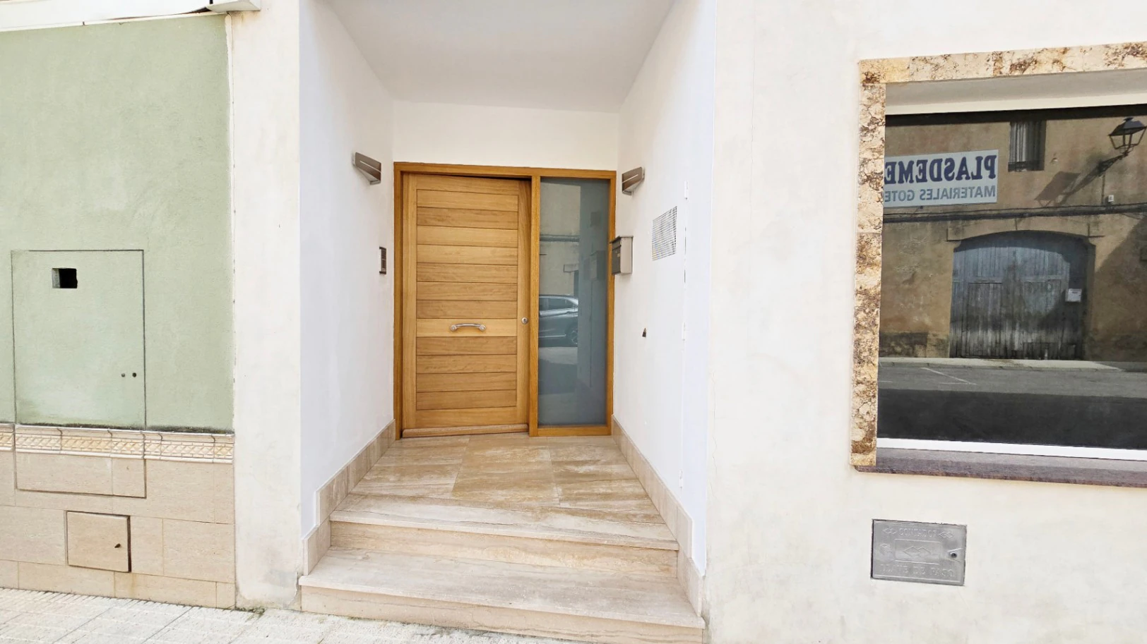 Casa con garaje en venta en Ráfol de Almunia