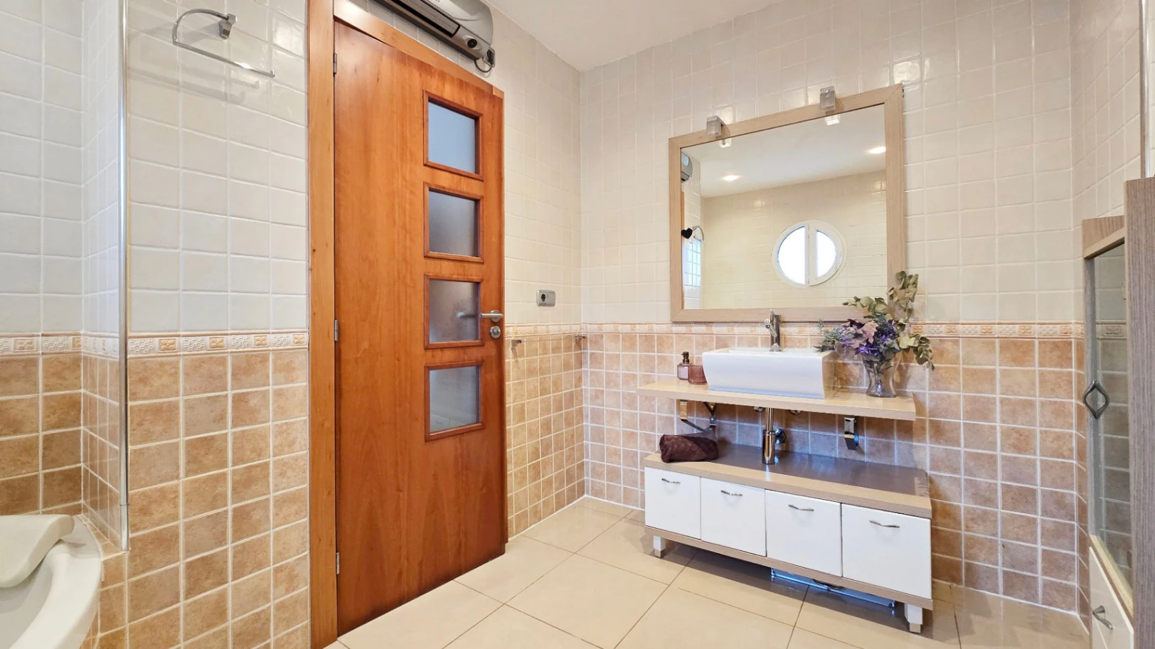 Casa con garaje en venta en Ráfol de Almunia