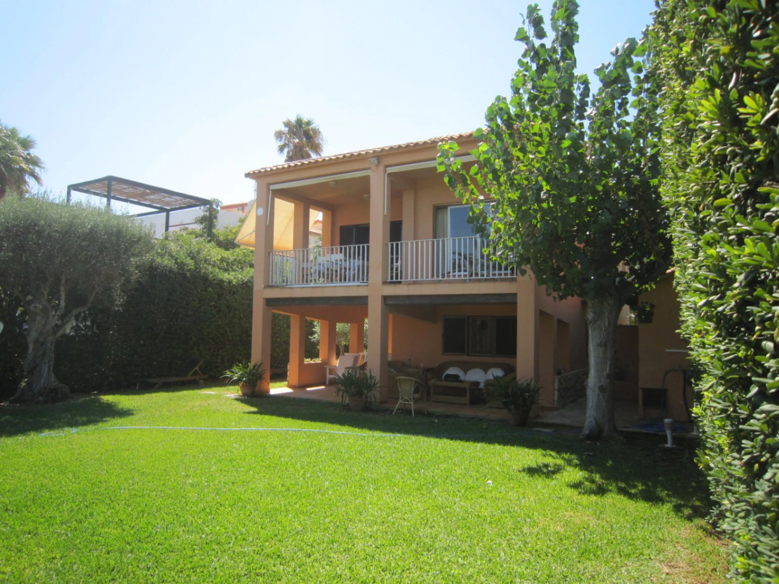 Chalet en primera línea de playa