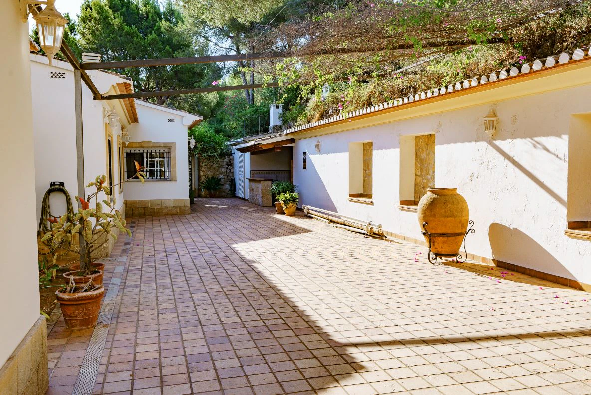 Villa | Chalet en venta en Dénia