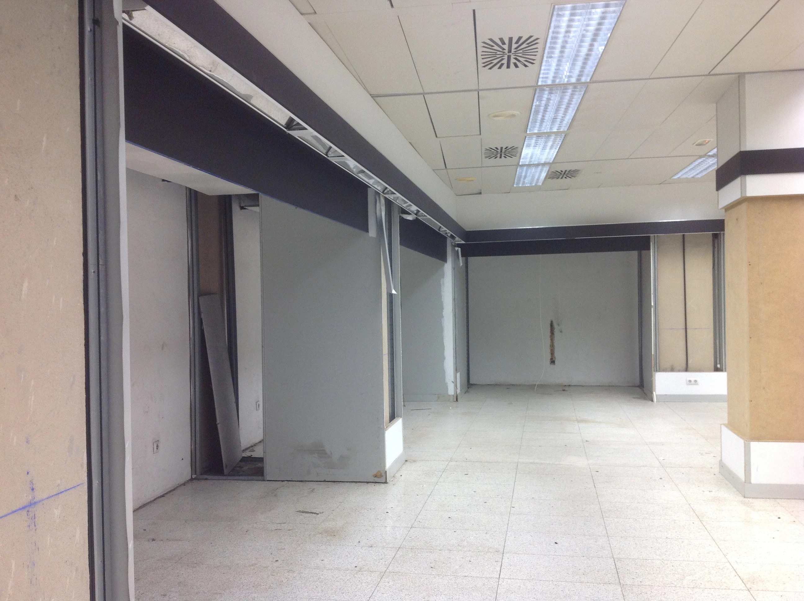 Local comercial céntrico en Denia