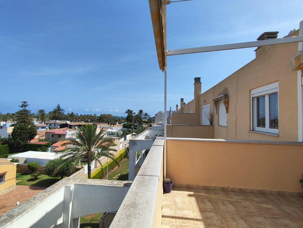 Ático dúplex cerca de la playa y del centro en Dénia en venta