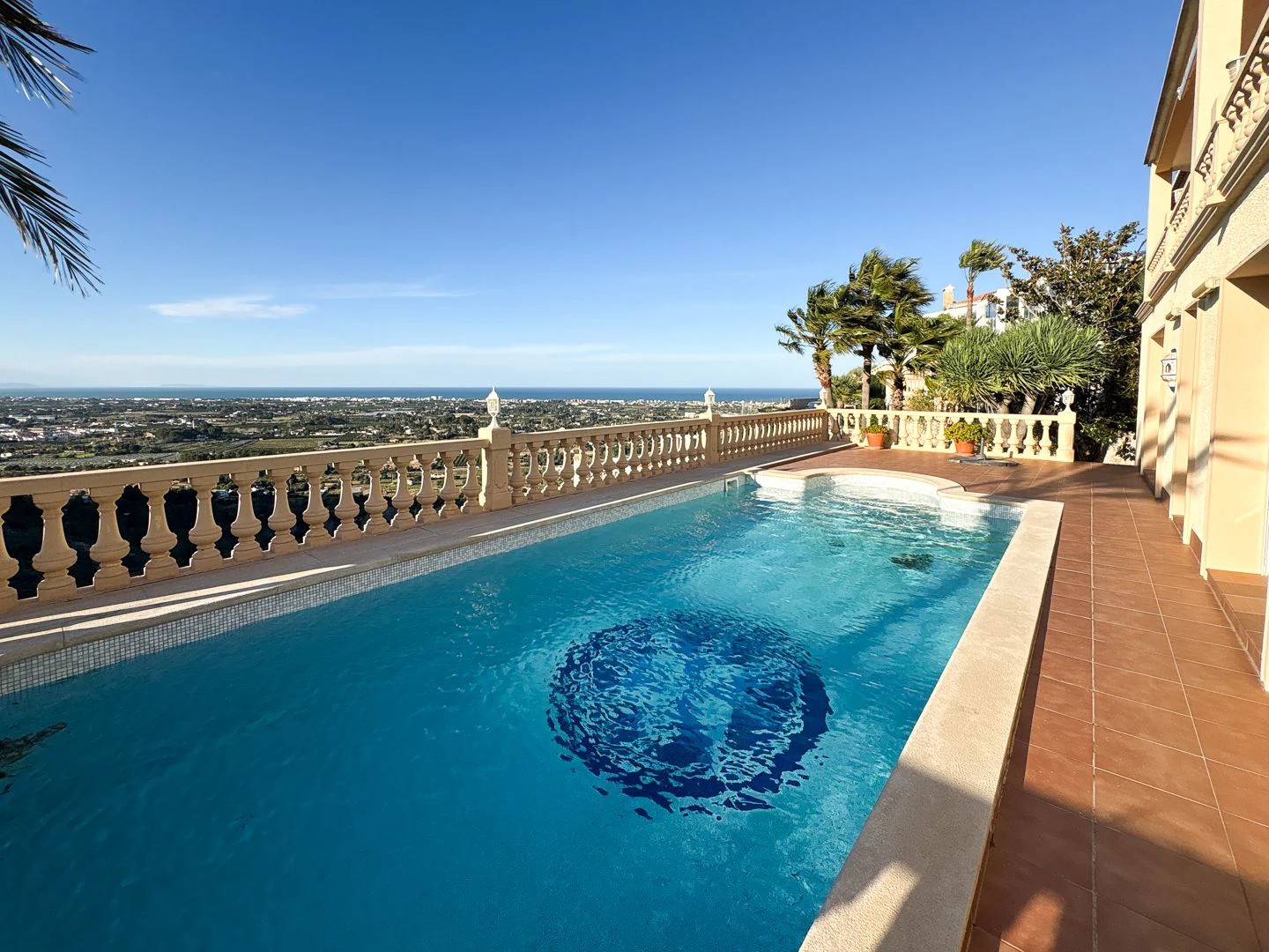Villa de Lujo en Marquesa VI: El Balcón del Mediterráneo