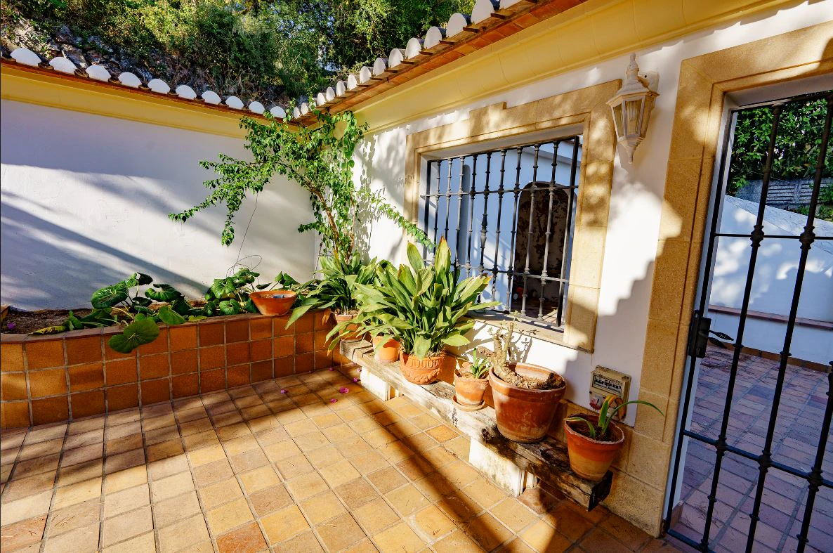 Villa | Chalet en venta en Dénia