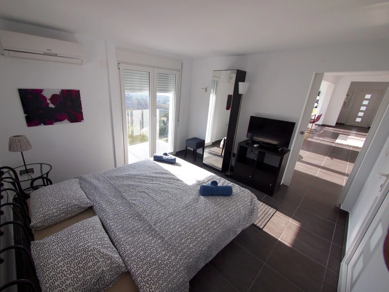 Villa en Las Rotas – vistas panormicas, de las pocas que ya quedan en Denia!