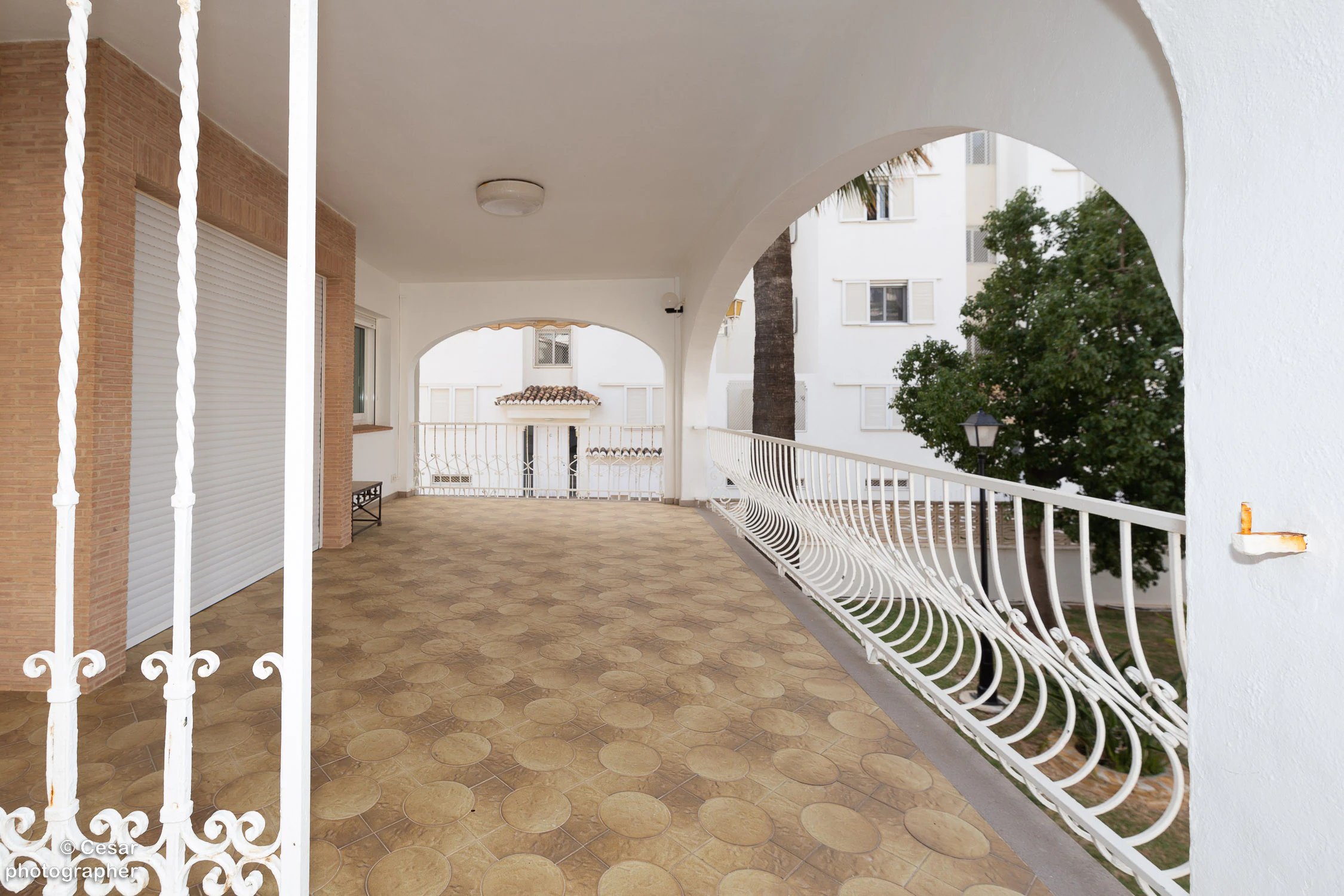 Chalet en venta en Primera Línea Marinas, Denia: 6 habitaciones, piscina privada.