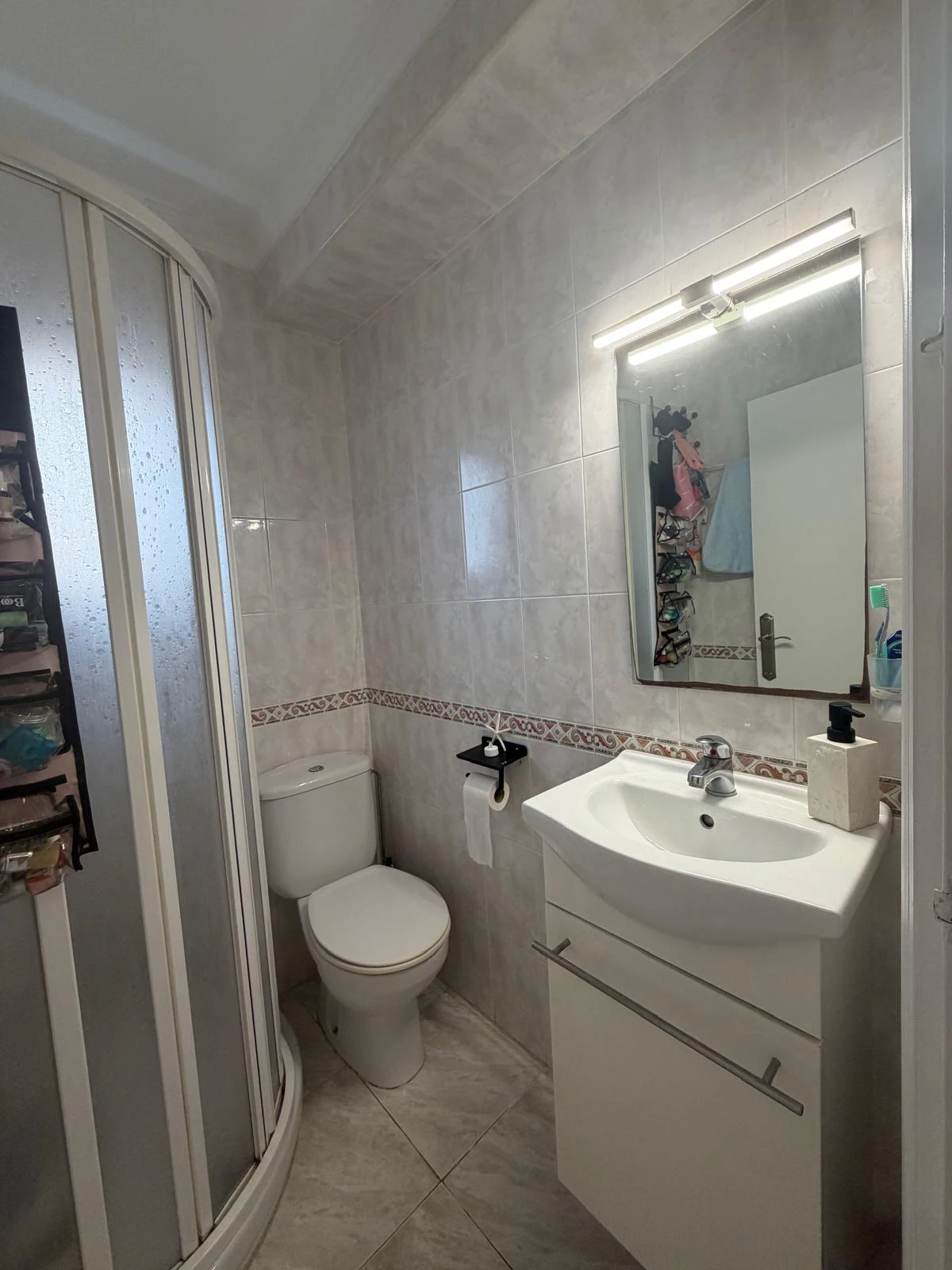 Apartamento en venta de 2 dormitorios con vistas al mar