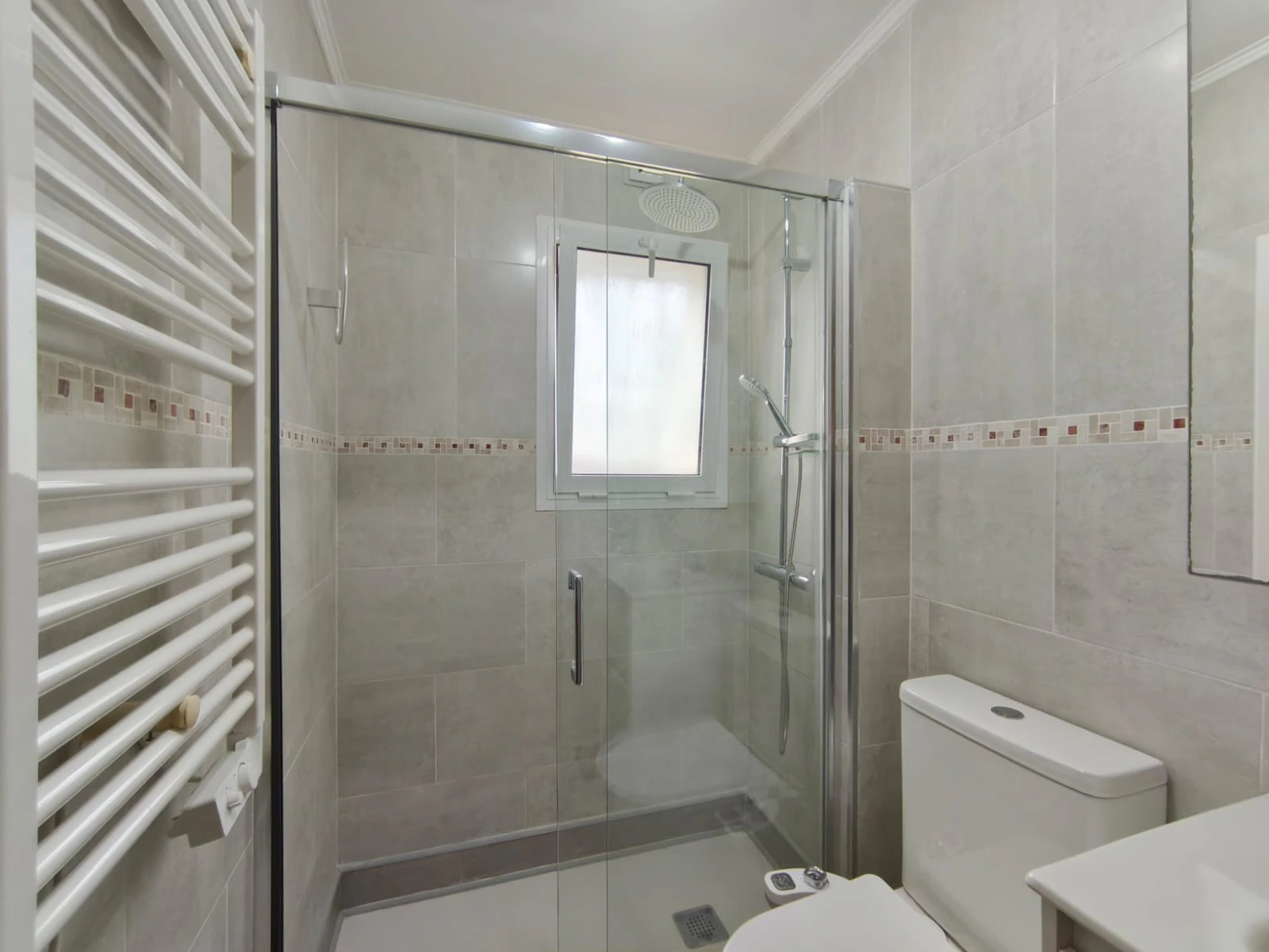 Apartamento en venta de 2 habitaciones en Pedreguer, Alicante