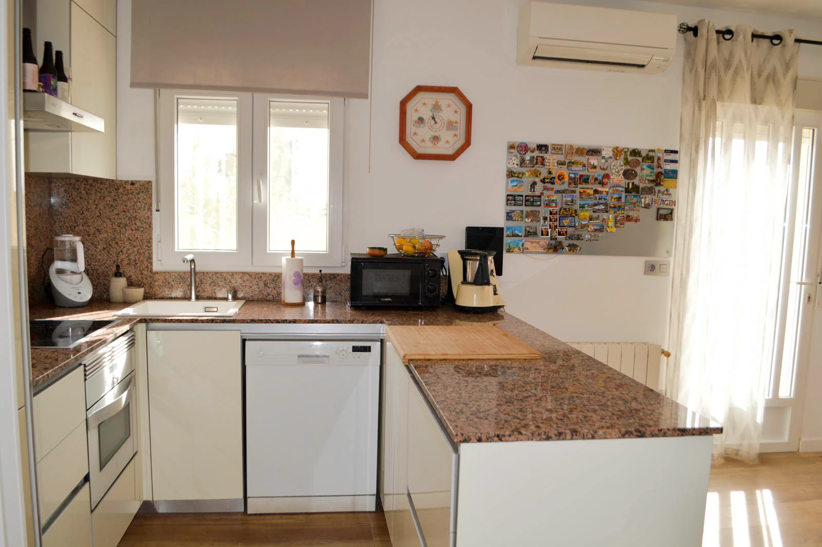 Villa de 4 dormitorios en Las Marinas, en la zona de Las Brisas
