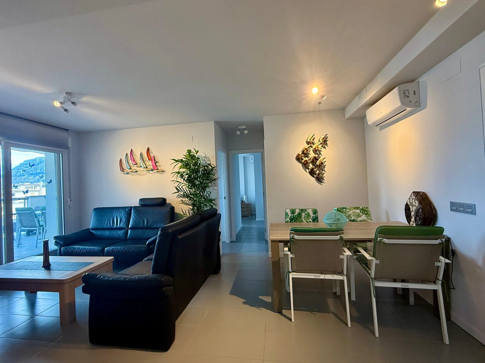 Apartamento en Denia a 750m de la ciudad y en segunda linea de playa, olvidate del coche!