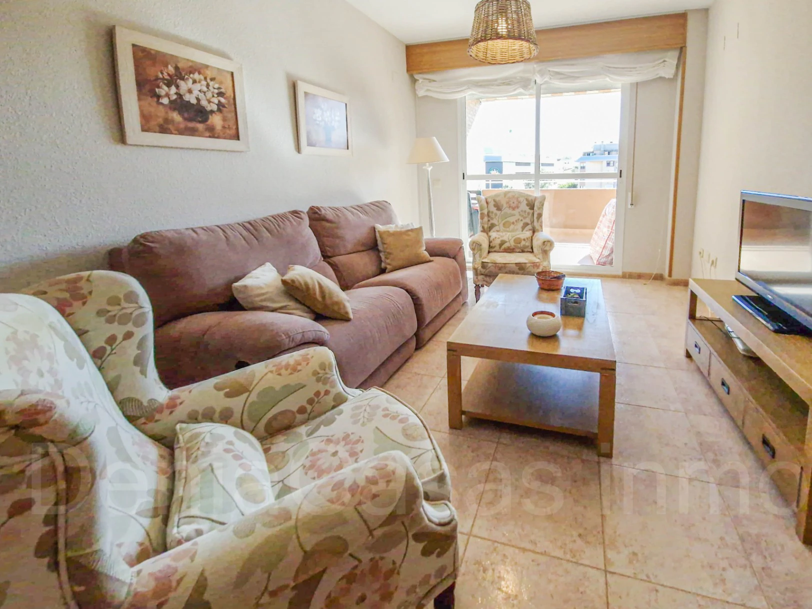 Apartamento de tres dormitorios pegado a la playa y al centro de Denia