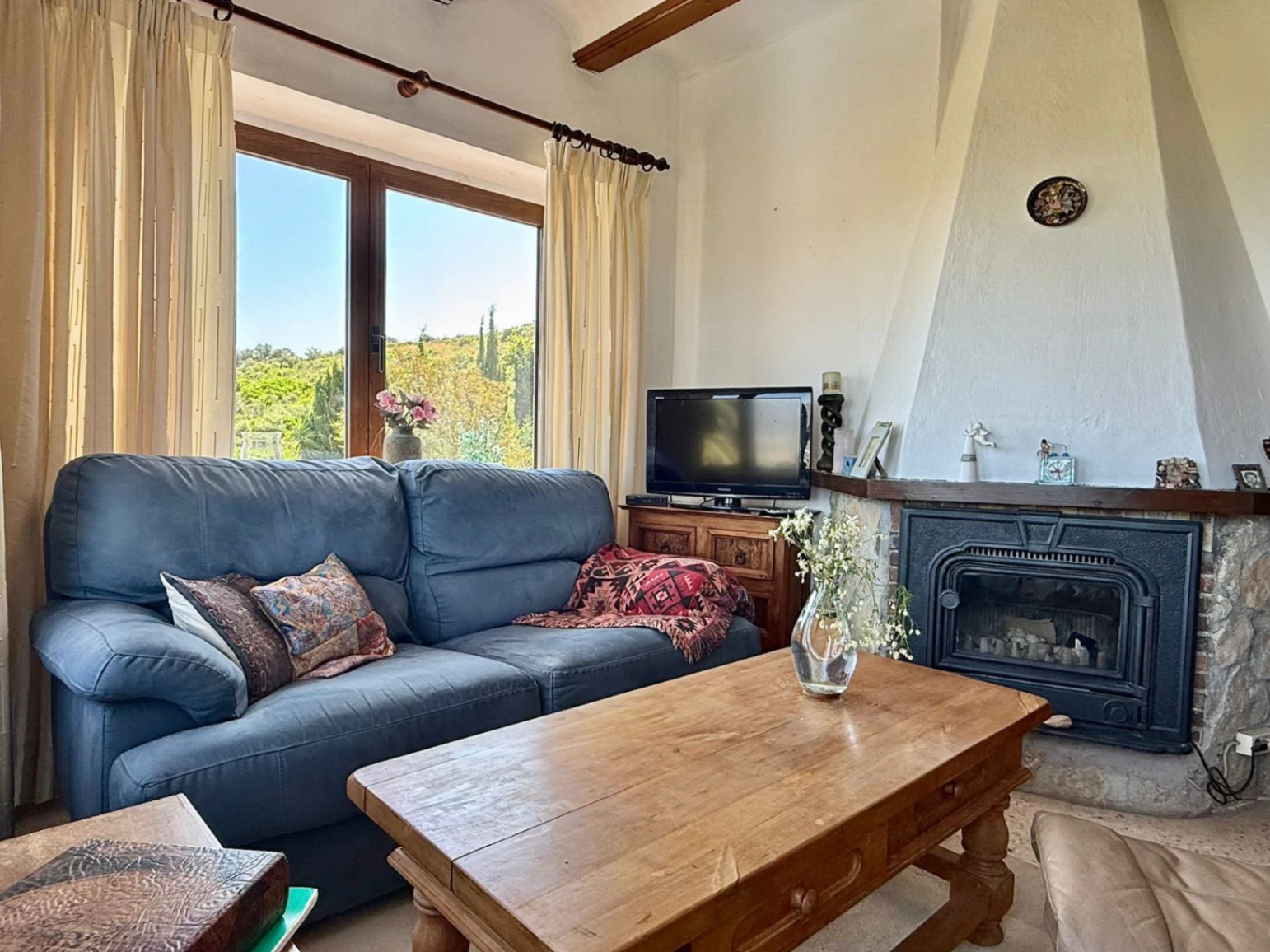 Chalet en Monte Pedreguer de dos dormitorios con apartamento independiente