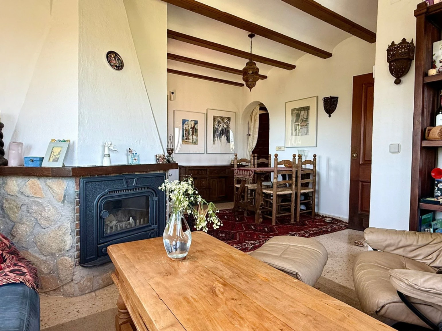 Chalet en Monte Pedreguer de dos dormitorios con apartamento independiente