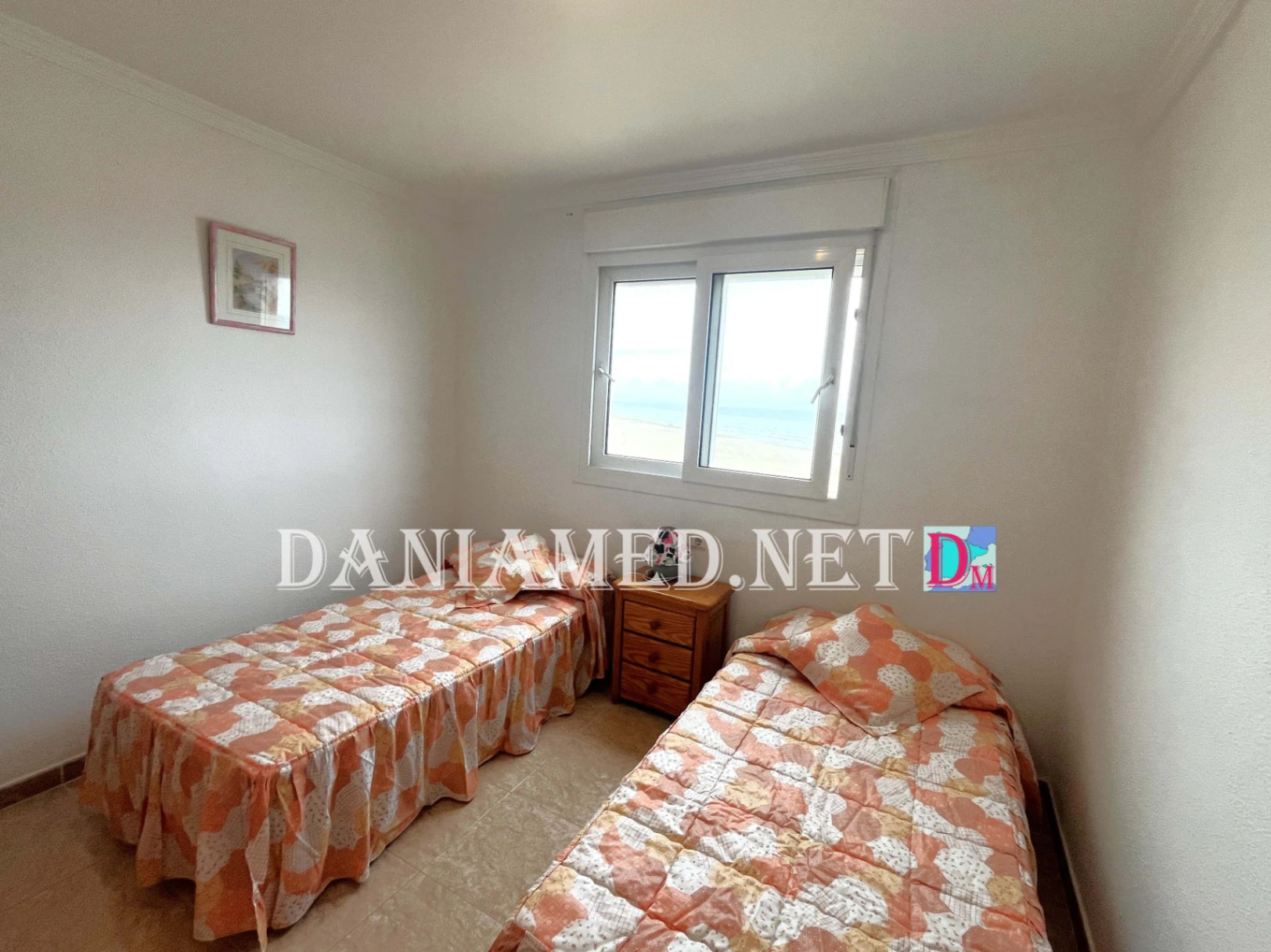 AnaRacons - Apartamento con vistas al mar en Playa de Les Deveses, Dénia