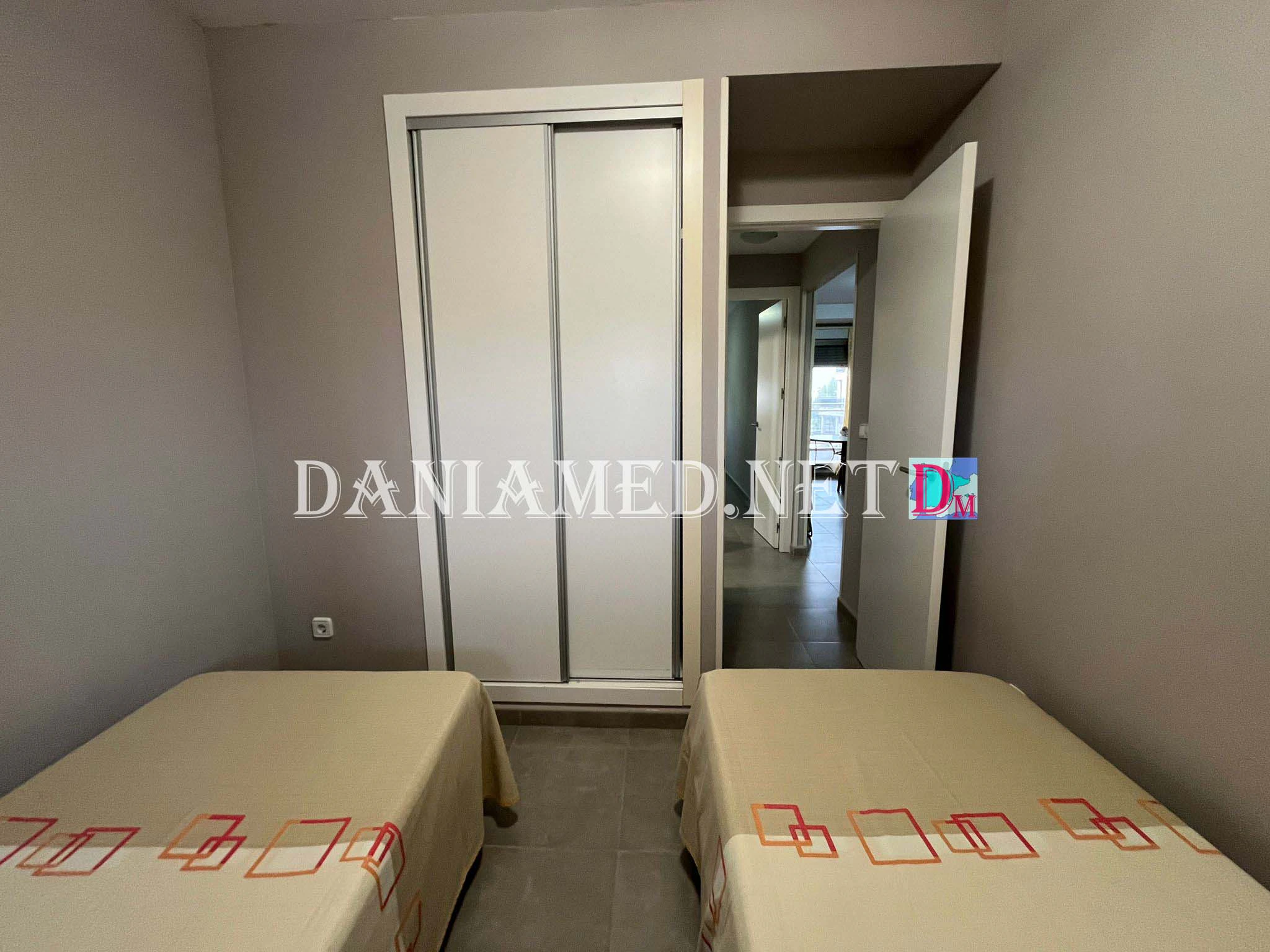Precioso Apartamento en la Playa Deveses de Dénia — ¡A solo 70 metros del mar!