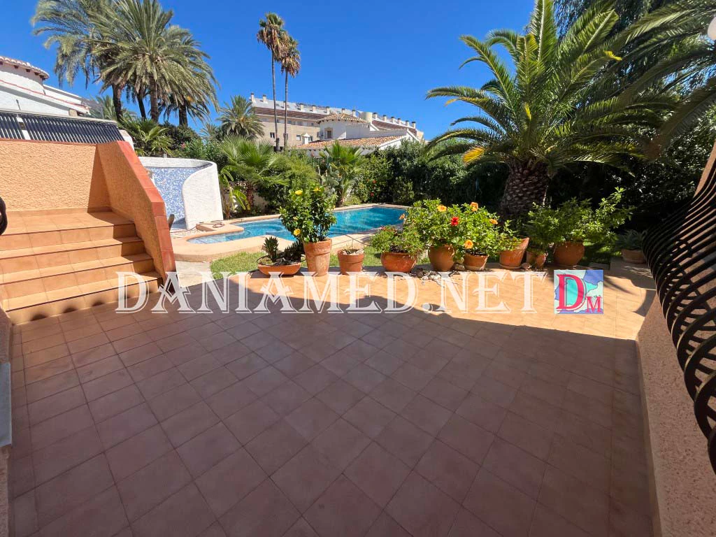 Villacalma - Chalet de Lujo en Denia - a 90m de la Playa y con vistas al Mar !