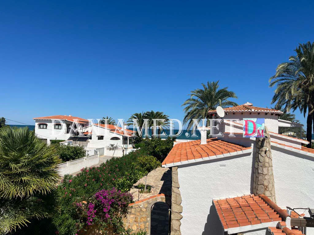 Villacalma - Chalet de Lujo en Denia - a 90m de la Playa y con vistas al Mar !