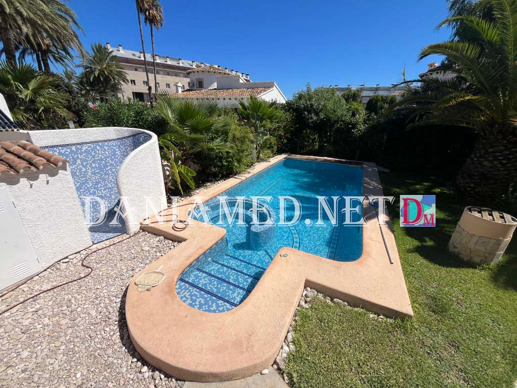 Villacalma - Chalet de Lujo en Denia - a 90m de la Playa y con vistas al Mar !