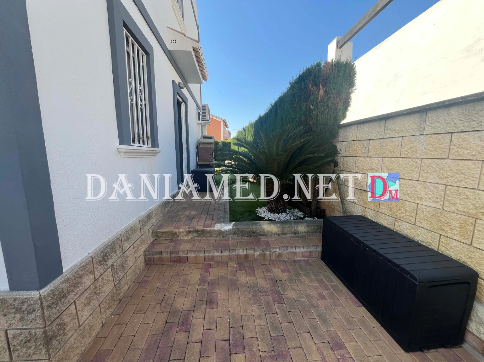AdoBlue - Chalet Pareado en Oliva, Deveses