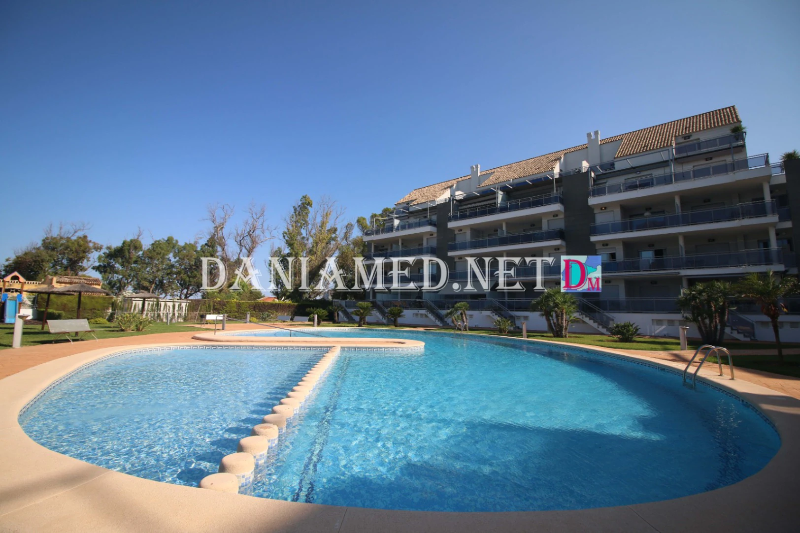 Carmenplaya - Ground floor on the frontline, Denia, Deveses Beach area!