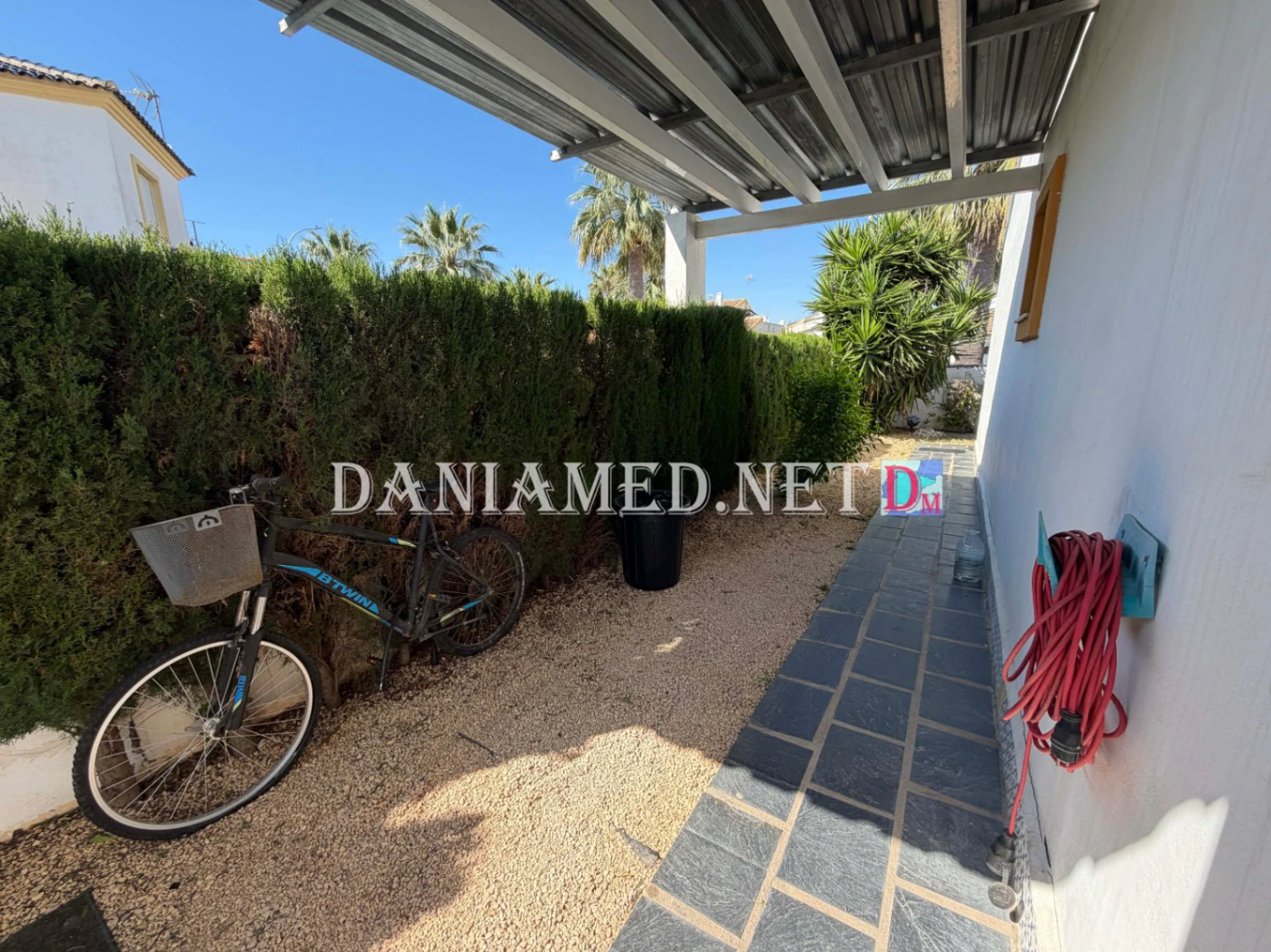 Ola14 - Beautiful semi-detached chalet just 400 m from Les Deveses Beach.