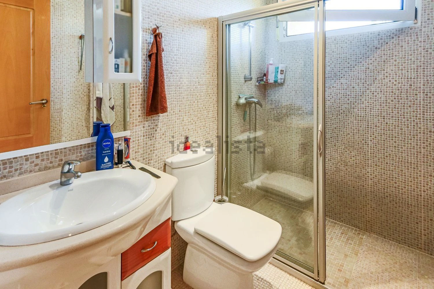 Azurillo - Modern chalet just 200 meters from Almadrava beach.