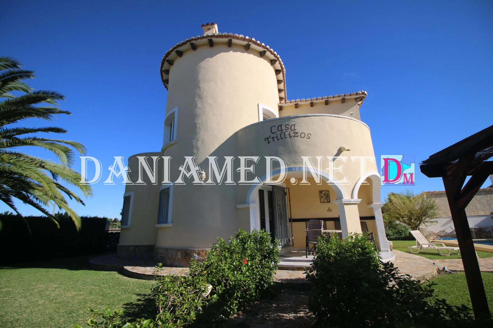 Trillizos - Villa in El Vergel with Private Pool!